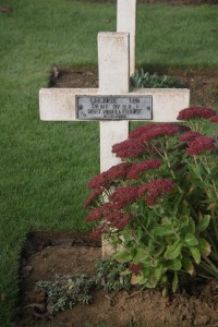 Aubigny Communal Cemetery Extension - Lablanche, Leon